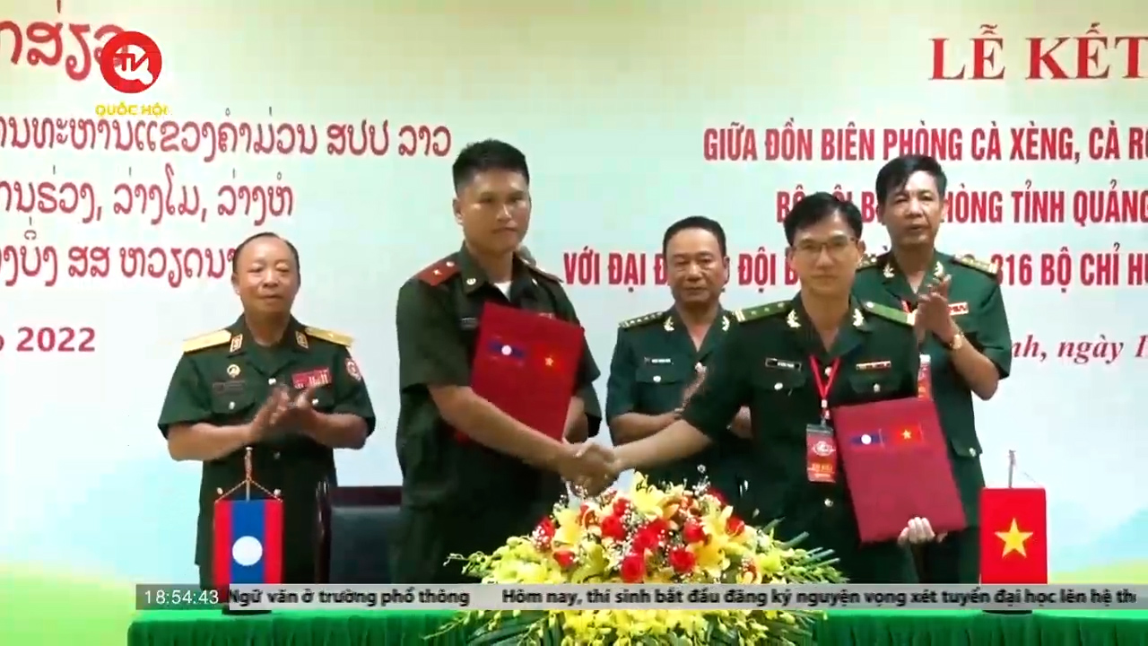 Thắt chặt tình đoàn kết nơi biên giới Việt - Lào