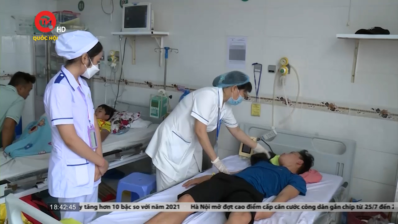 Quá tải sốt xuất huyết tại nhiều bệnh viện khu vực Đồng bằng sông Cửu Long