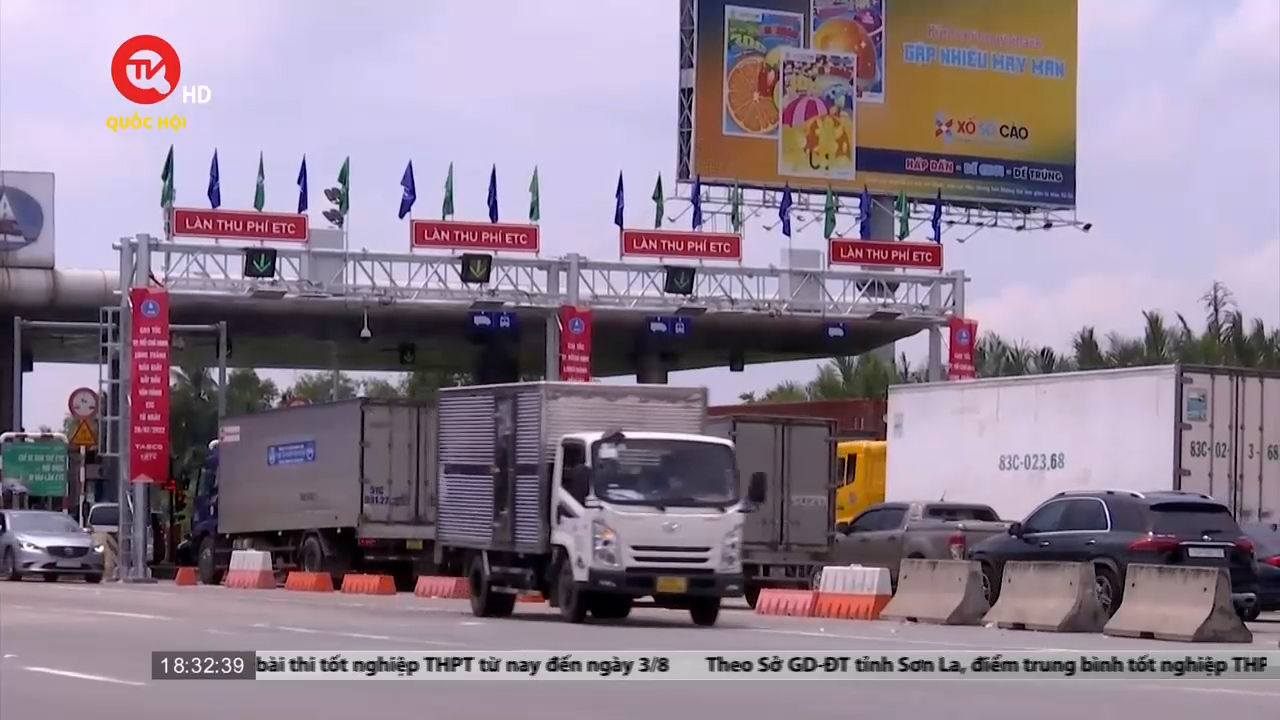 Cao tốc TPHCM - Long Thành - Dầu Giây ùn xe ngày đầu thu phí không dừng