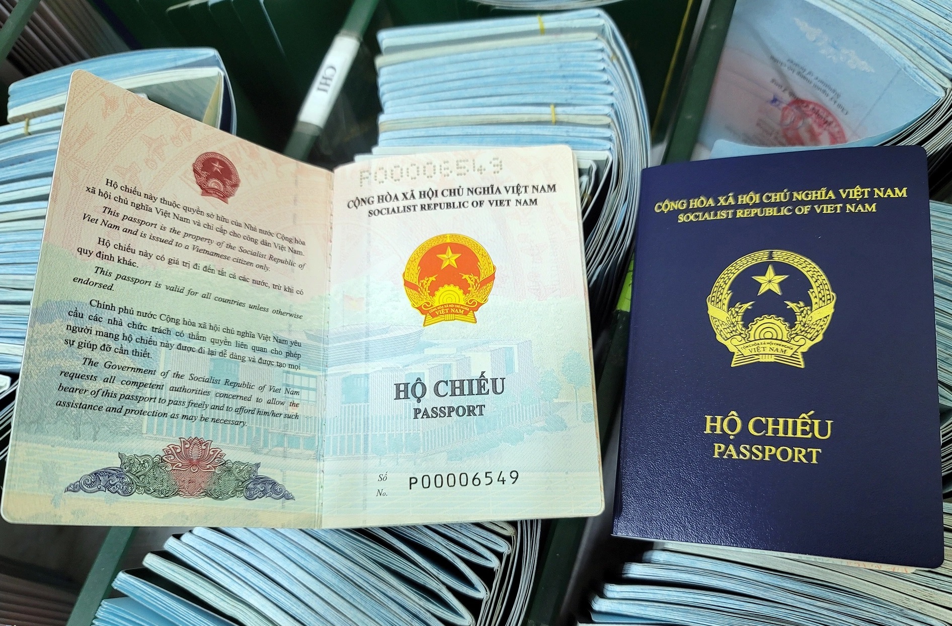 Vì sao Tây Ban Nha không cấp thị thực cho người mang hộ chiếu mới của Việt Nam?