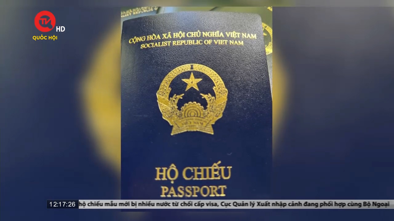 Bộ Công an khẳng định hộ chiếu mới đạt tiêu chuẩn và tiếp tục cấp hộ chiếu mẫu mới trên toàn quốc