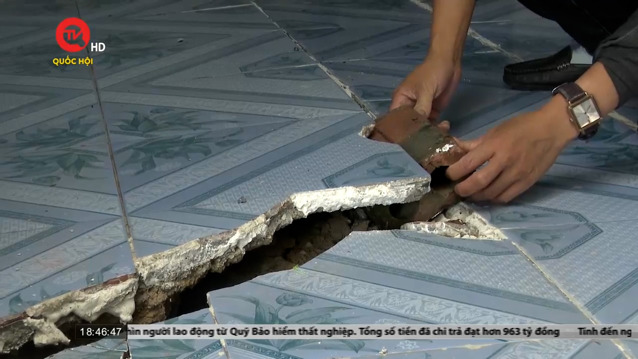 Quảng Ninh: Mỏ khai thác đất sét của công ty gốm gây sạt lở, sụt lún hơn chục nhà dân