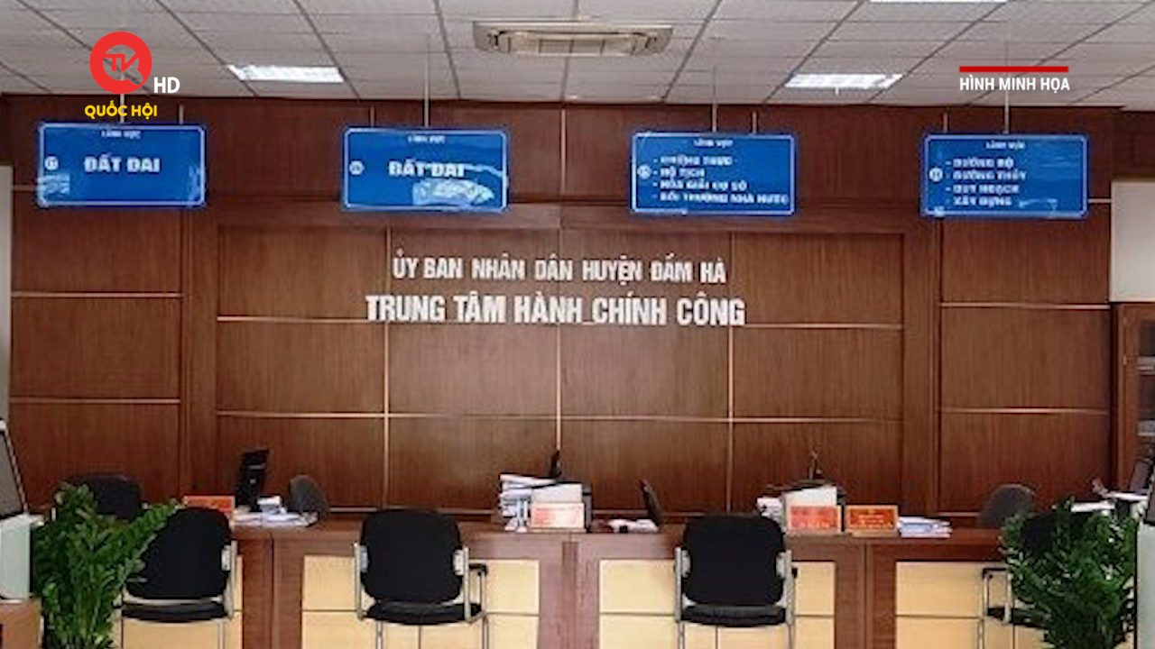 Đình chỉ công tác một cán bộ huyện ở Quảng Ninh do bị tố hiếp dâm