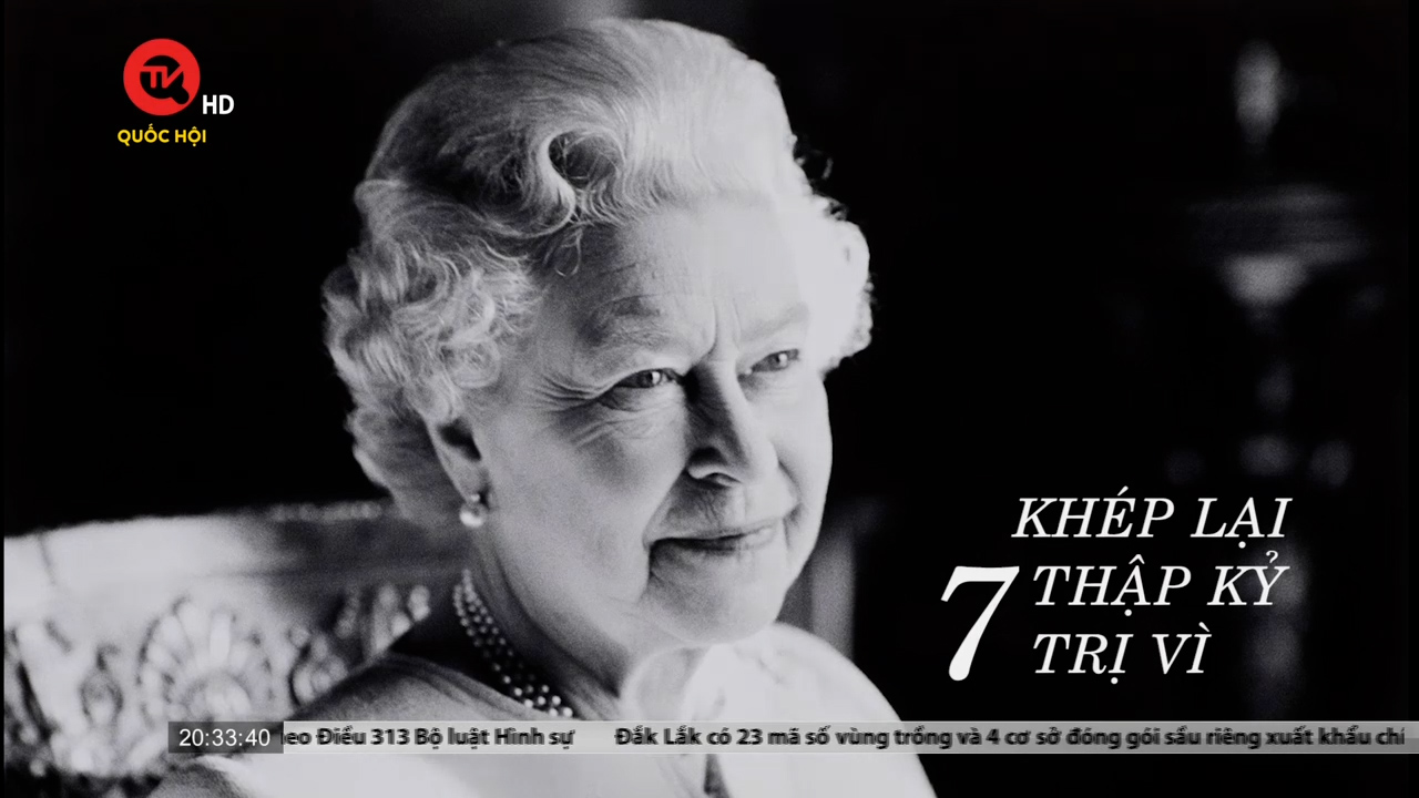 Hành trình 70 năm chèo lái con thuyến Hoàng gia Anh của Nữ hoàng Elizabeth II và Chiến dịch cầu London
