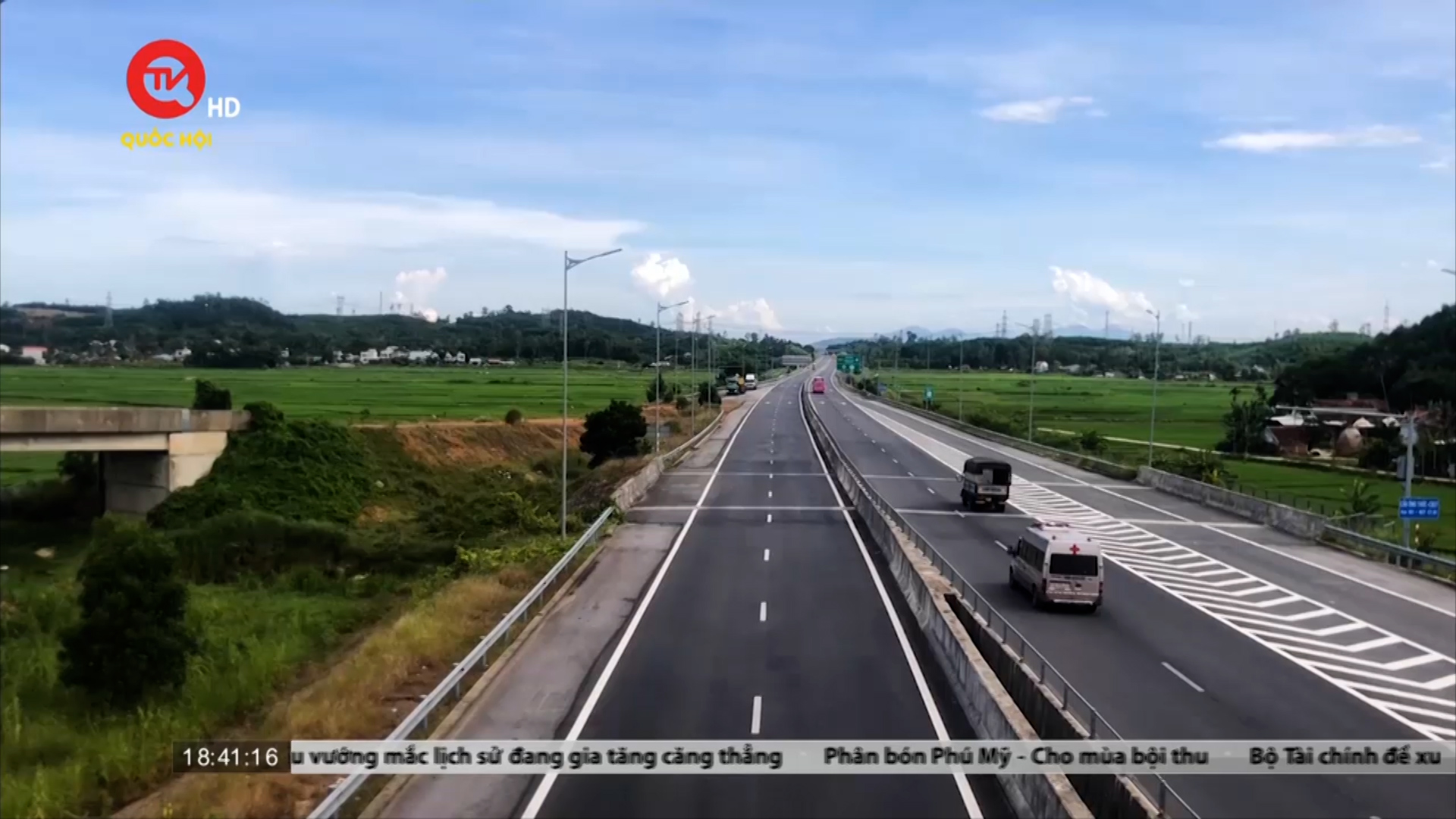 Cao tốc Đà Nẵng – Quảng Ngãi dài 130km, vận hành 4 năm nhưng thiếu trạm dừng nghỉ