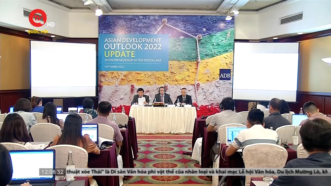 ADB giữ nguyên dự báo tăng trưởng GDP của Việt Nam năm 2022 và 2023