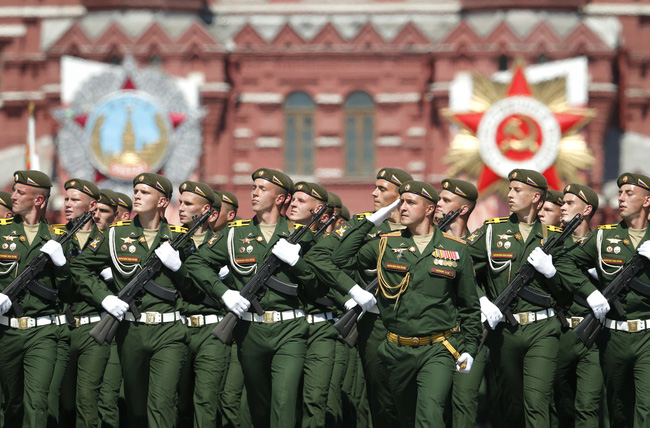 Bộ Quốc phòng Nga giải thích rõ lệnh động viên