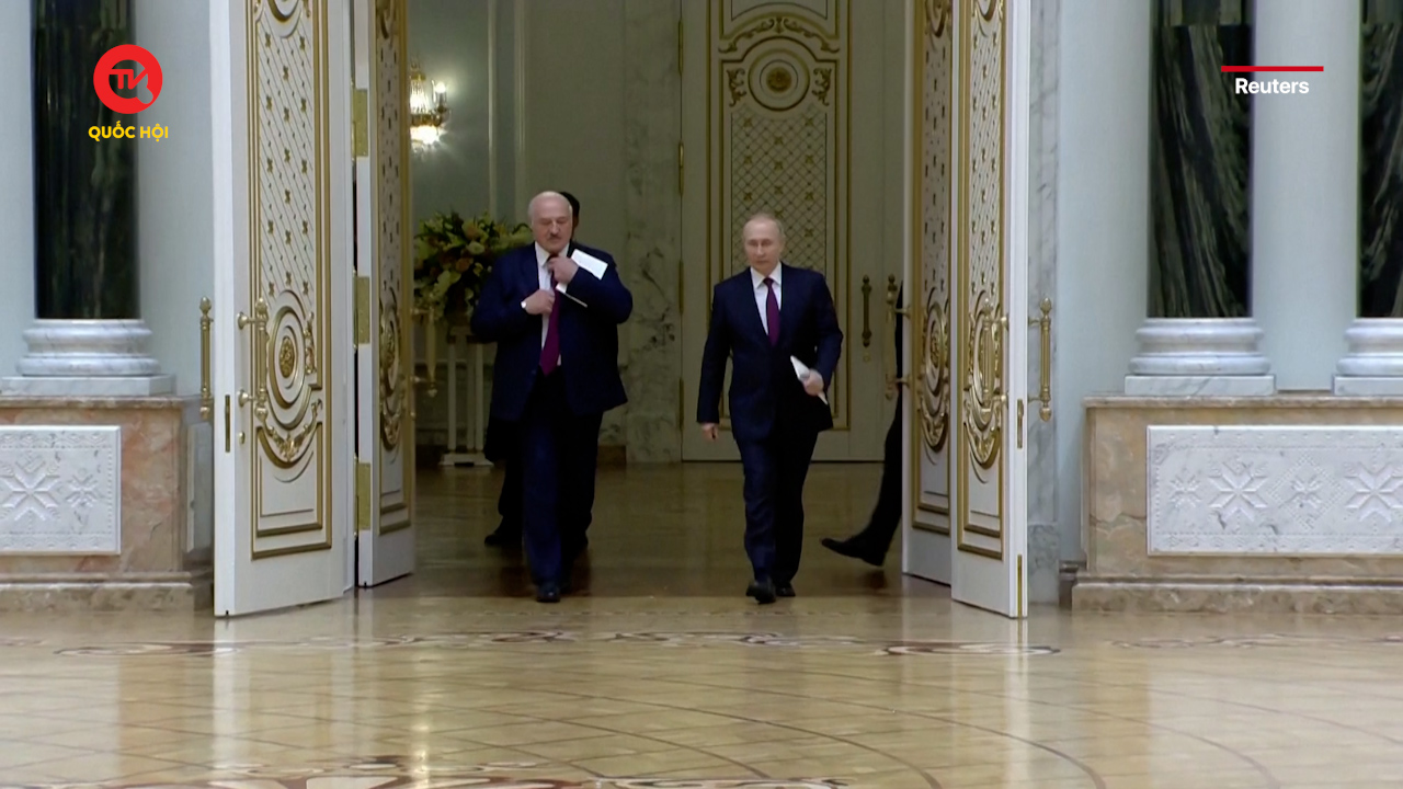 Tổng thống Putin tới Belarus, Nga bác tin 'lôi' Belarus vào chiến sự Ukraine