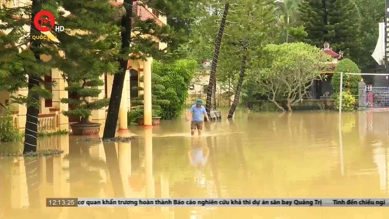 Nhiều hộ dân ở Thanh Hóa bị ngập lụt, chia cắt do mưa lũ