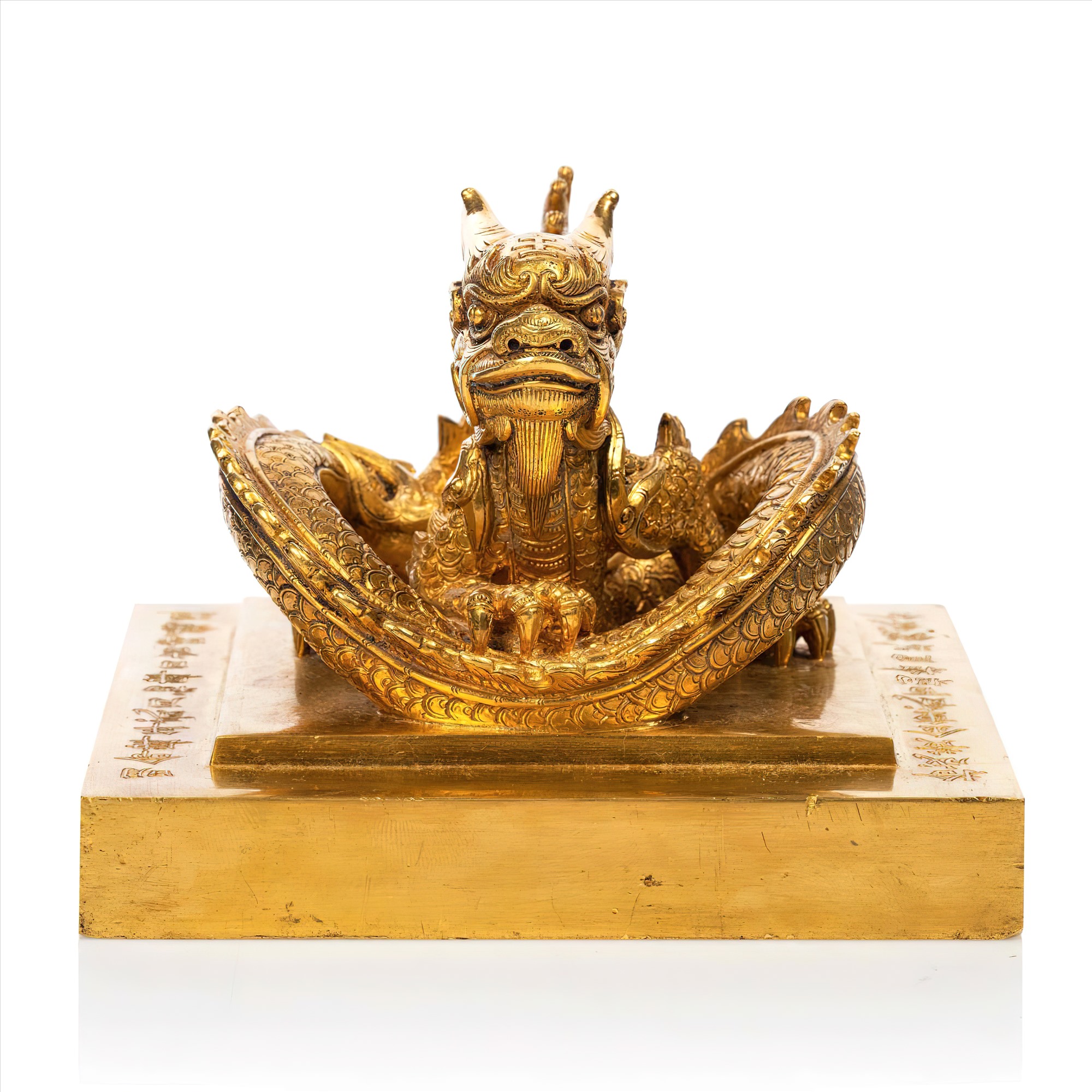 Kim bảo tỷ bằng vàng ròng của vua Minh Mạng nặng 10,7 kg được Nhà đấu giá Pháp ước giá 2-3 triệu Euro