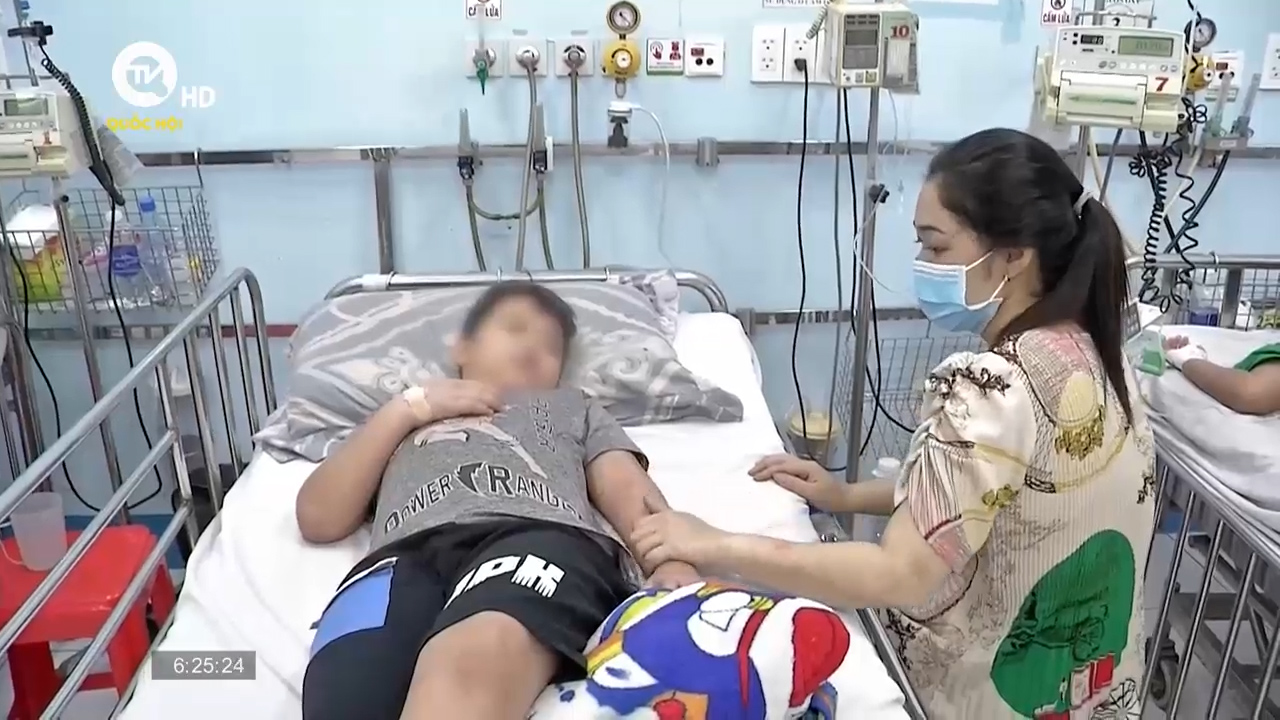 TP.Hồ Chí Minh: Trẻ nhập viện do sốt xuất huyết tăng gấp đôi